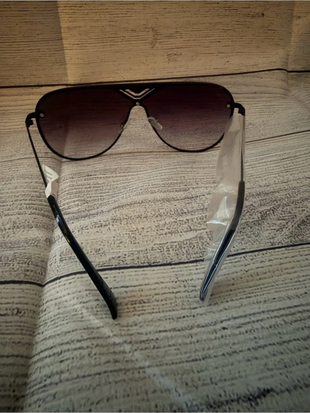 Fashion Nova Brand NEW Women Aviator Sunglasses (Black)🖤